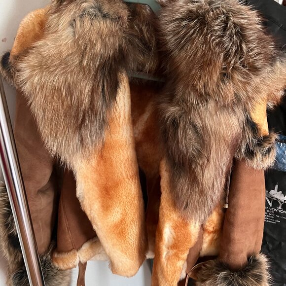 Fur coat fox fur - Picture 1 of 4